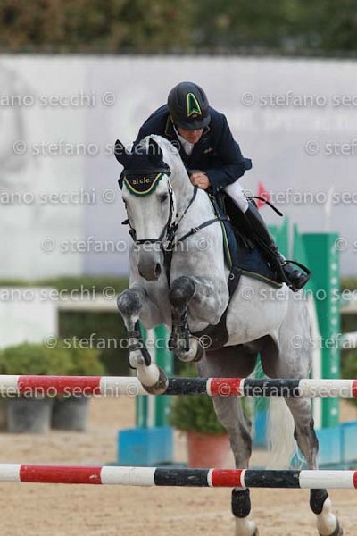 TONALI_LIMBO_GIO CAV 2011_SS3_9657.jpg